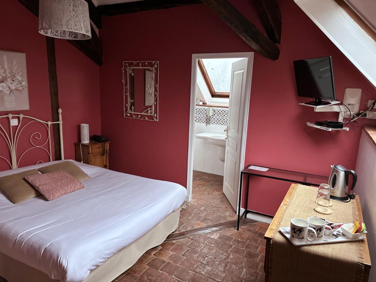 Hotel Les Grands Chenes 생-파르조 외부 사진